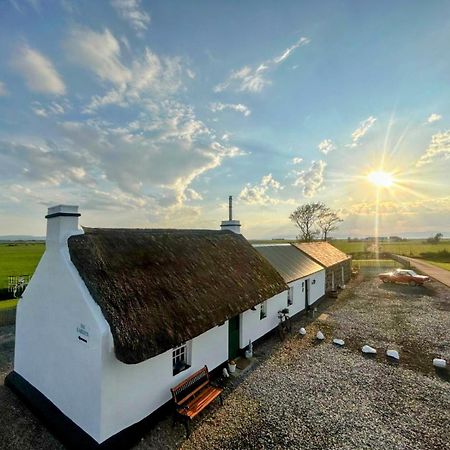 Cissy'S Cottage - Traditional Thatched Cottage, Near To Beach Aghanloo المظهر الخارجي الصورة